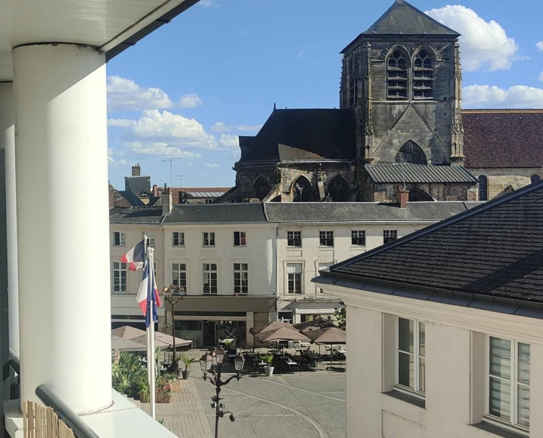 El Circo Foch, Hyper Centre Lägenhet Châlons-en-Champagne Exteriör bild